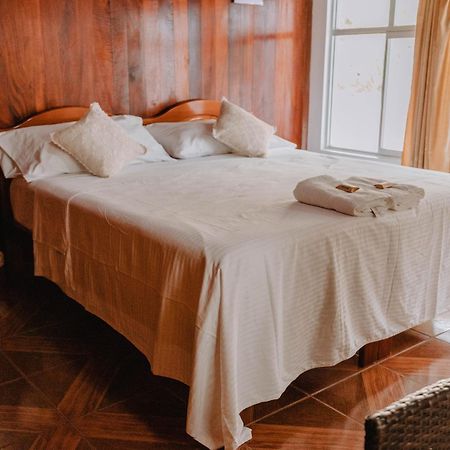 Albergue Turistico Gstir Pozuzo Zewnętrze zdjęcie